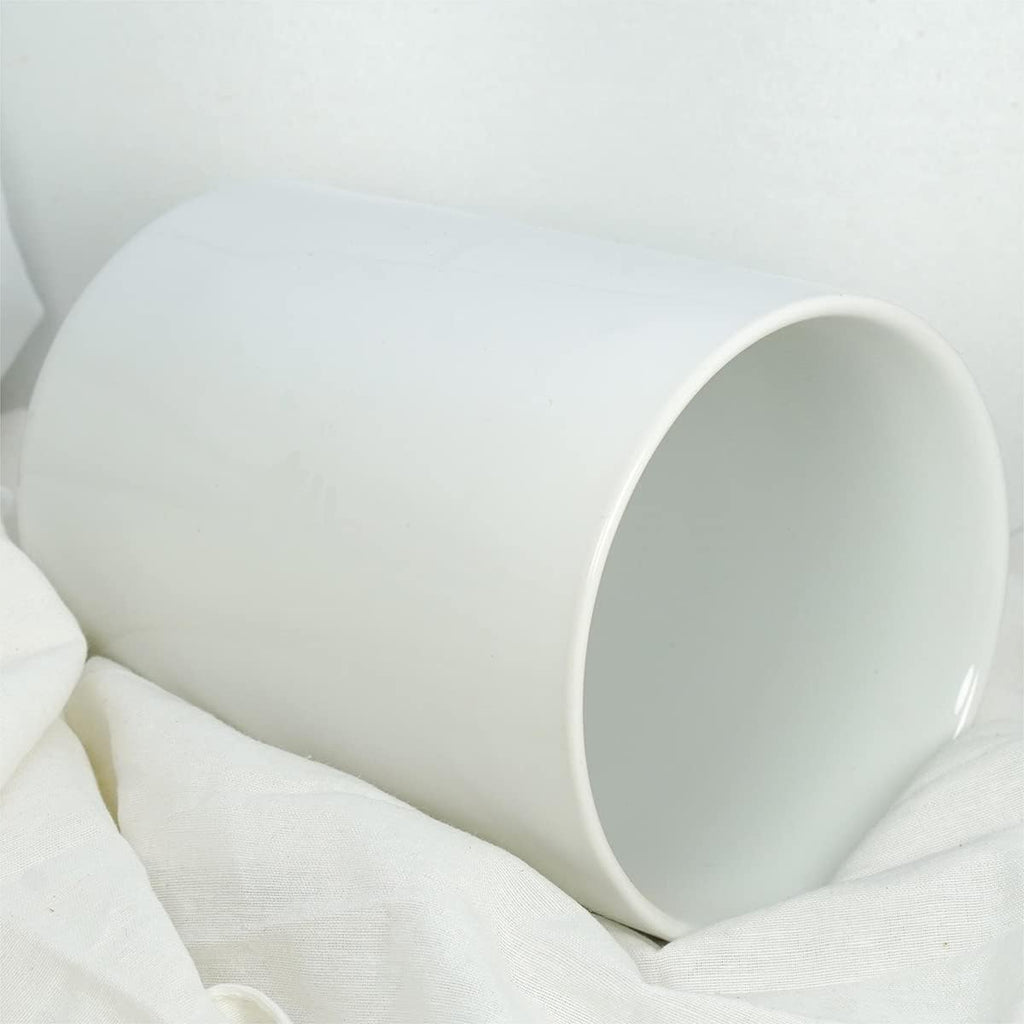 White Ceramic 1050mL 4 cup Food Storage Jar Canister with Airtight Bamboo Lid and Silicone Seal Container for Counter - Great for Coffee Sugar Treat Snack Treats for Dog Cat Rawhide Milkbone (White)