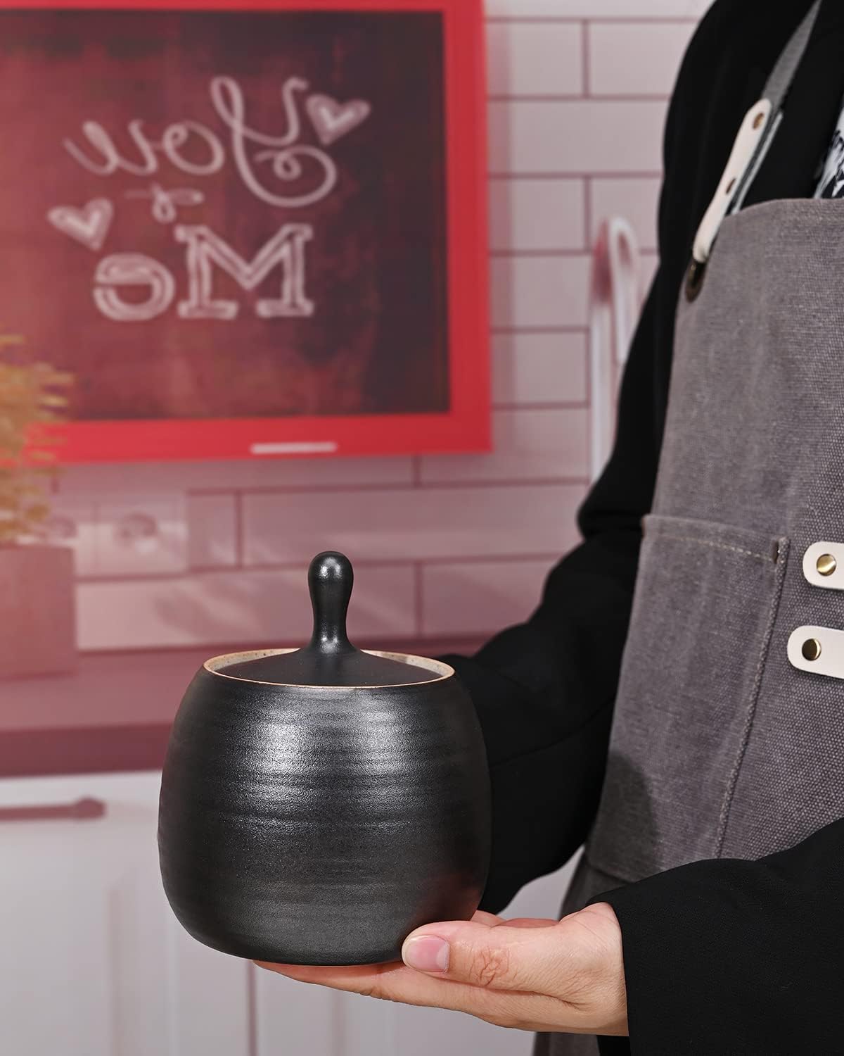 Retro Kitchen Canisters Ceramic Food Storage Jar Roud Shape with Silicone Airtight Lid for Tea, Coffee, Nuts, Herb, Spice, Sugar (Black)