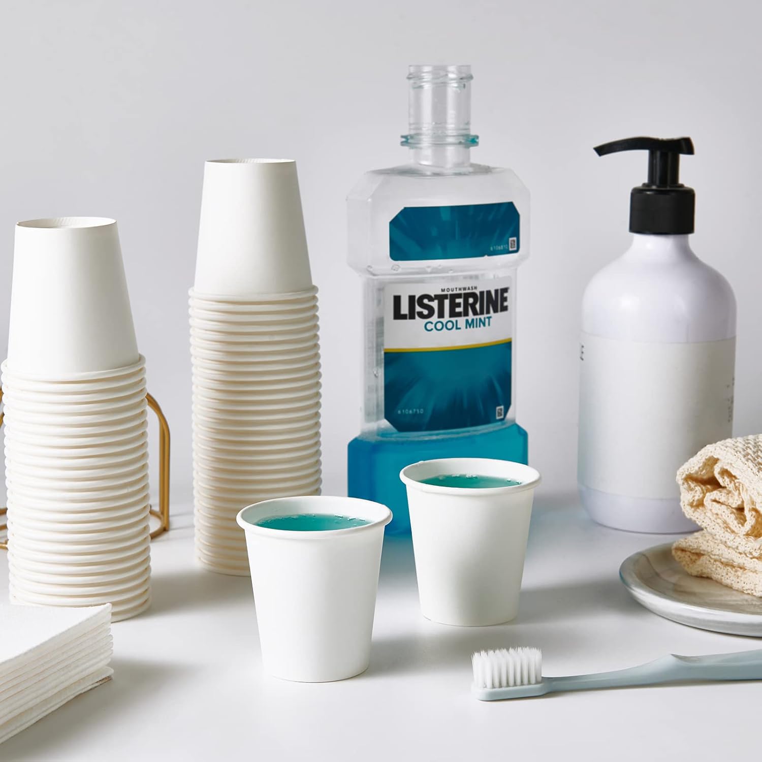 3 oz Paper Cups 600 Count Disposable Bathroom Mouthwash Espresso White Cups for Party, Picnic, Travel and Events