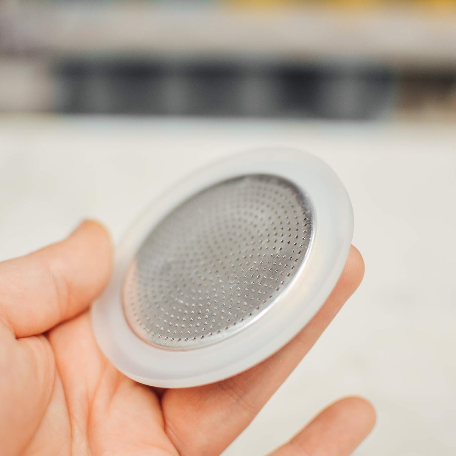 GROSCHE Milano Stovetop Espresso Maker Replacement - 6 Espresso Cup Size Silicone Gasket Seals (3 Seals) & 1 Replacement Filter Screen Kit for Moka Pots