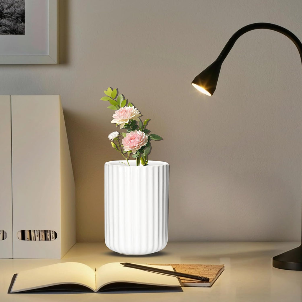 Ceramic Spoon Holder for Coffee Bar, Upright Tea Spoon Holder Cup, Coffee Stirrers Straws Stir Stick Holder, Light Green Fluted Surface