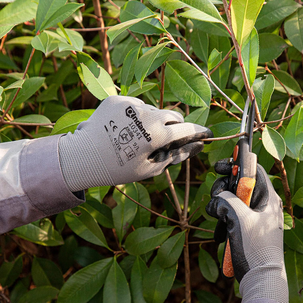 ANDANDA 12 Pairs Work Gloves, Smart Touch, 3D Comfort Stretch Fit, Nitrile Coated, Men Work Gloves with Grip, Seamless Knit Nylon, Suitable for Warehousing, Logistics, Handling, Black（L）