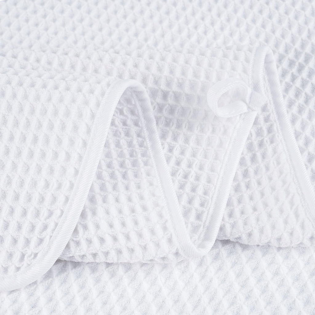 POLYTE Microfiber Oversize Quick Dry Lint Free Bath Towel, 60 x 30 in, 4 Pack (Waffle Weave)