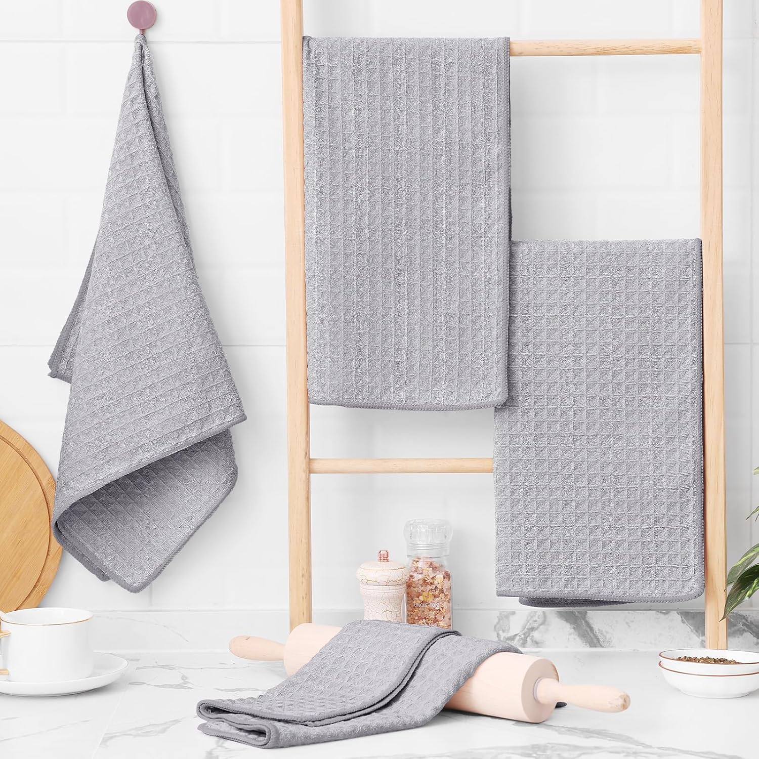 Homaxy Microfiber Waffle Weave Kitchen Towels, 16 x 28 Inch Ultra Absorbent and Solid Color Dish Towels, 4 Pack, Grey
