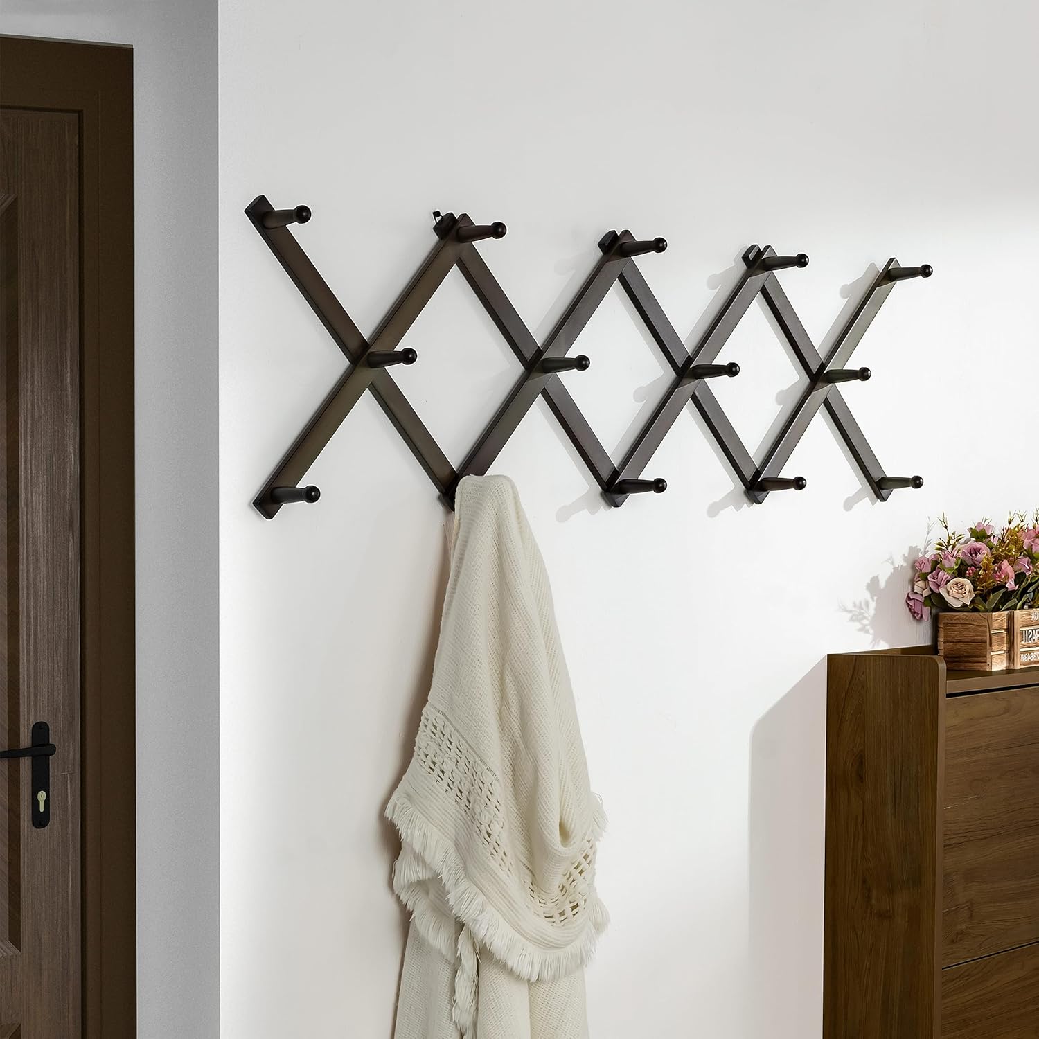 Dseap Accordion Wall Hanger:16'' High Wooden Expandable Coat Rack, Hat Rack for Wall,Accordion Hook for Baseball Caps,Coats,14 Peg Hooks,Dark Walnut