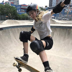 Triple Eight Bumsaver Padded Shorts for Skateboarding, Roller Skating, Roller Derby, Inline Skating, Snowboarding and Skiing