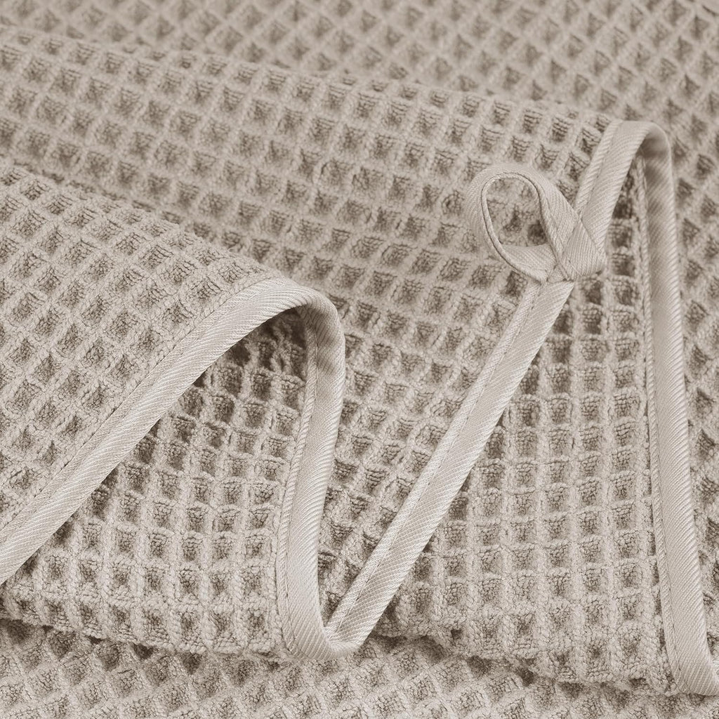 POLYTE Microfiber Oversize Quick Dry Lint Free Bath Towel, 60 x 30 in, 4 Pack (Waffle Weave)