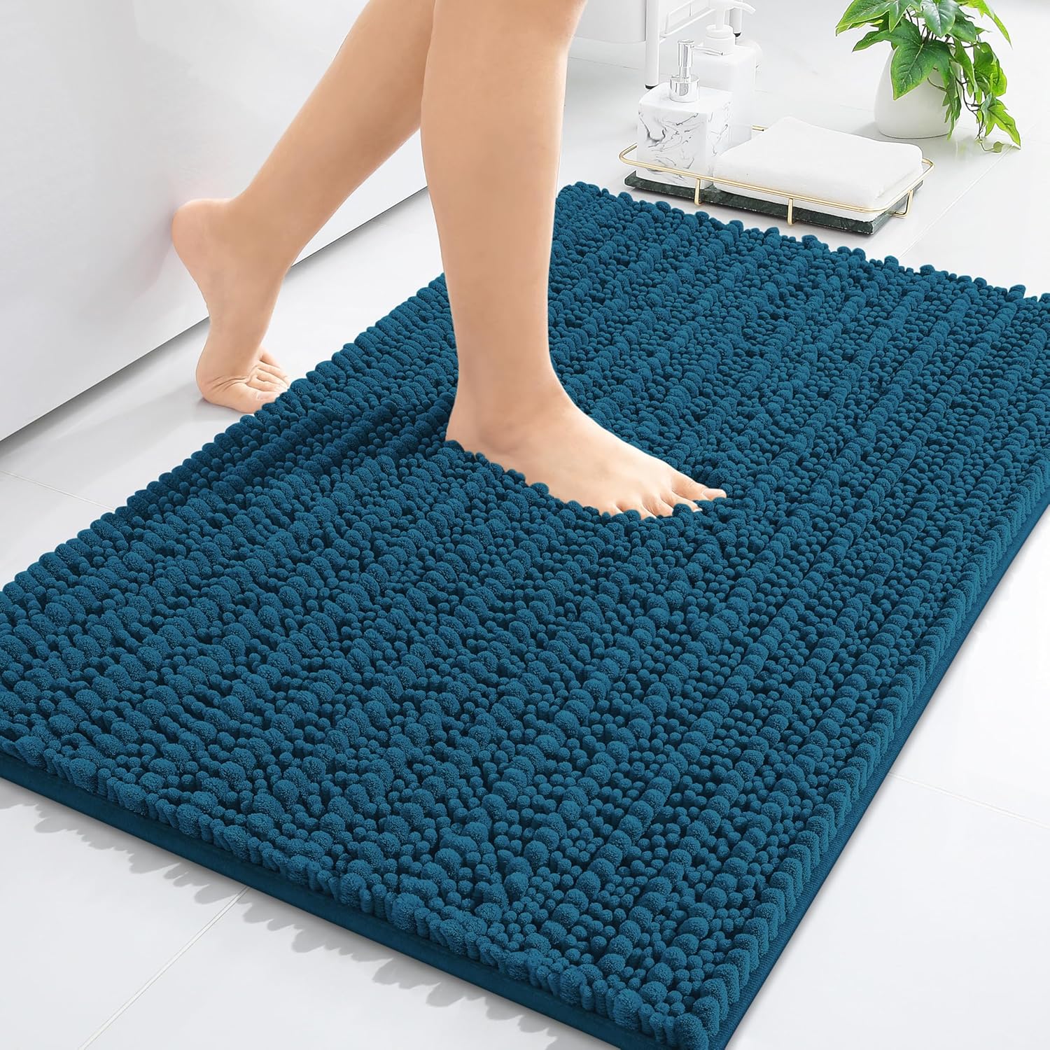 Arotive Luxury Chenille Bathroom Rug Mat, Extra Soft Thick Absorbent Shaggy Bath Rugs, Non-Slip Machine Wash Dry, Plush Bath Mats for Bathroom, Shower and Tub, 30x17, Peacock Blue